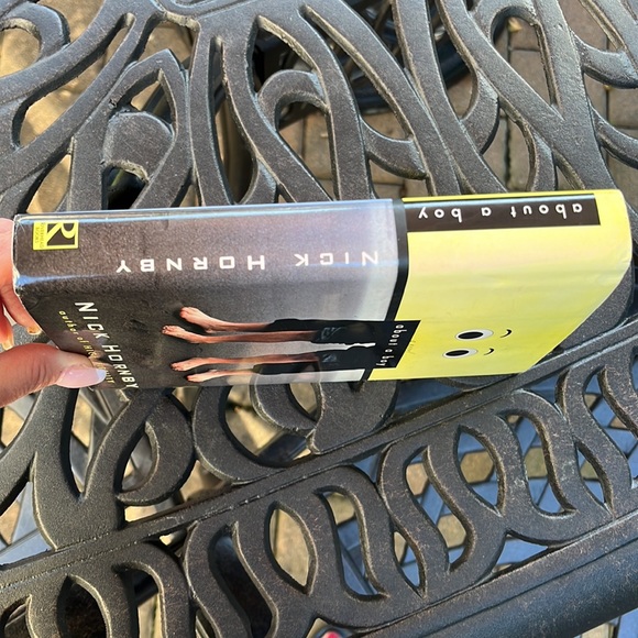 About a Boy by Nick Hornby - Picture 3 of 9